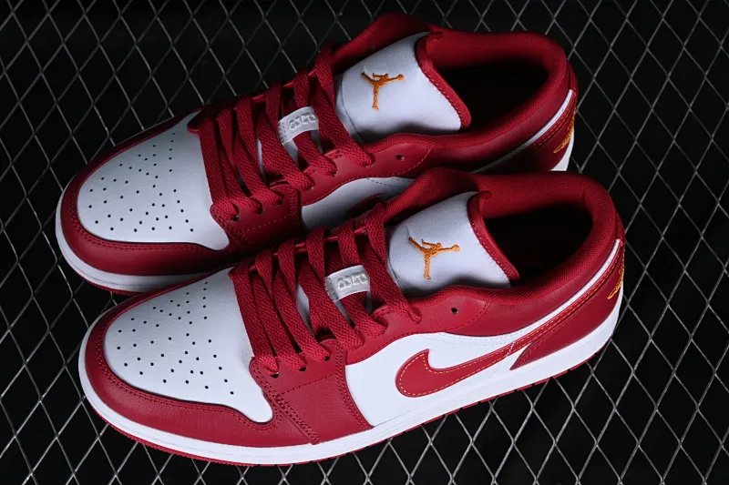 All categories Air Jordan Jordan series basketball shoes Air Jordan 1 Low G version pure original Air Jordan 1 Low AJ1 Joe 1 new white and red low-end basketball shoes 553558-607